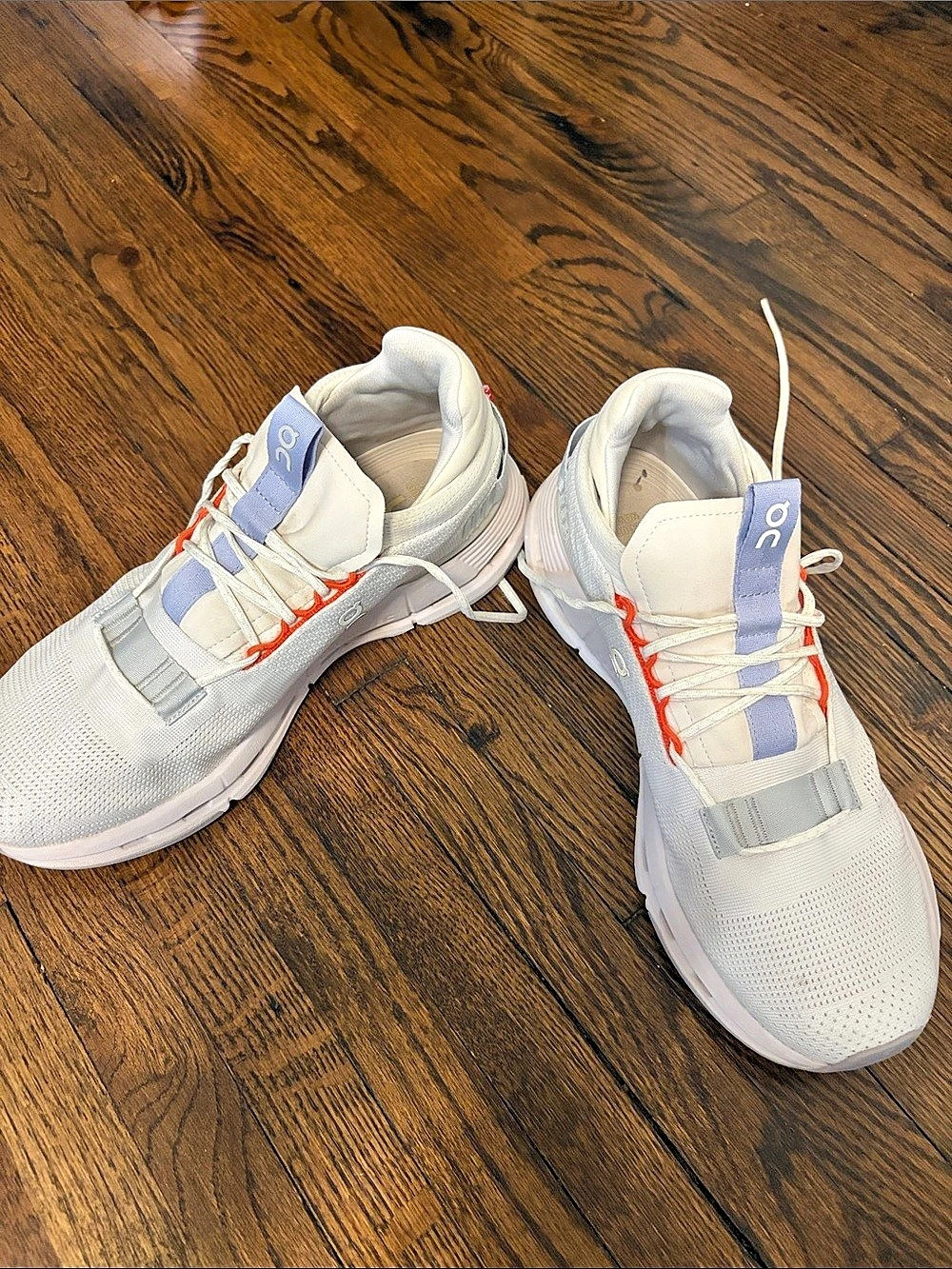 On Cloudswift Women's Athletic Shoes US 9 White Purple - Picture 1 of 8